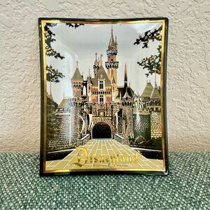 Disneyland Houze Art Trinket Dish